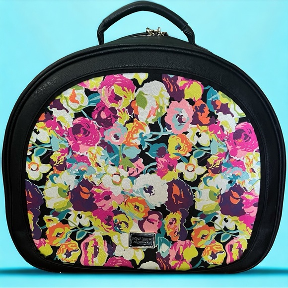 Betsey Johnson Handbags - 💖 Betsey Johnson Floral Weekend Suitcase 💖